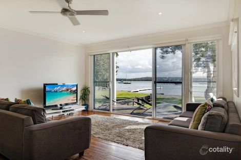 Property photo of 25 Kenilworth Street Mannering Park NSW 2259