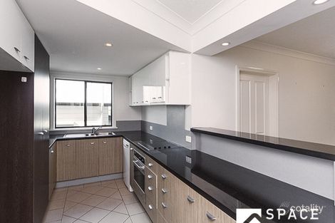 Property photo of 2/9 Prospect Terrace Kelvin Grove QLD 4059