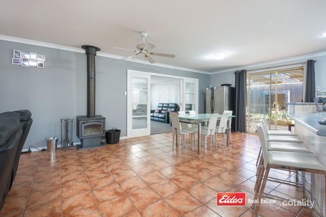 Property photo of 36 Target Road Yakamia WA 6330