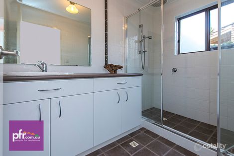 Property photo of 4/5 Gerald Street Como WA 6152