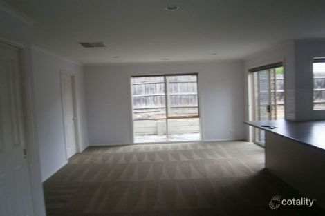 Property photo of 2/21 Quarry Road Langwarrin VIC 3910