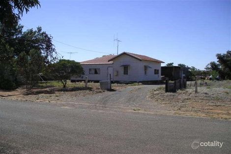 10 Warne St, Berriwillock, VIC 3531