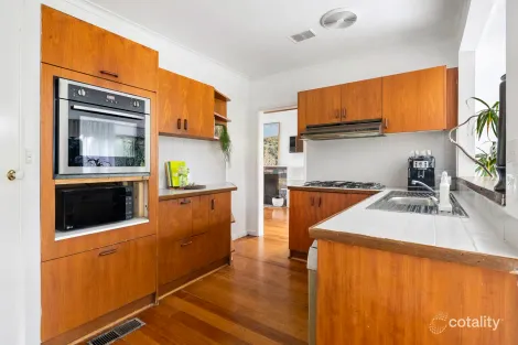 Property photo of 2 Warrain Street Frankston VIC 3199