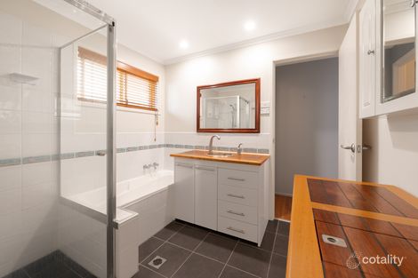 Property photo of 5 Reliance Court Clinton QLD 4680
