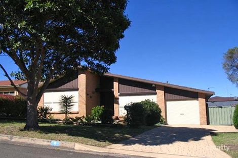 4 Shipton Cres, Mount Warrigal, NSW 2528