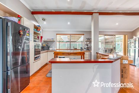Property photo of 4 Ramm Place Seville Grove WA 6112