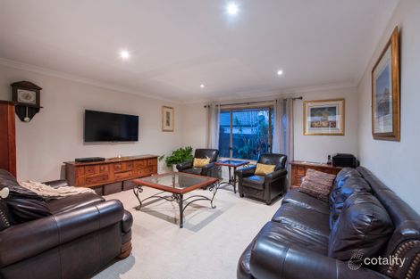 Property photo of 11 Kensington Place Wishart QLD 4122