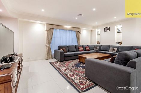Property photo of 13 Rockland Court Taylors Hill VIC 3037