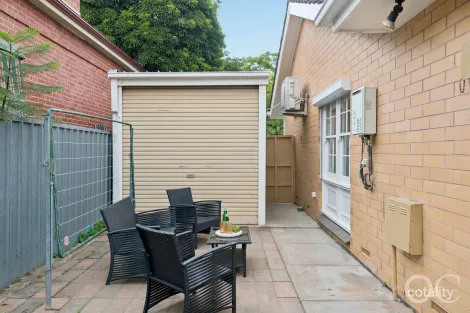 Property photo of 1/32 Addison Road Black Forest SA 5035