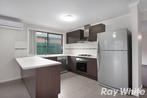 Property photo of 3 Age Place Pakenham VIC 3810