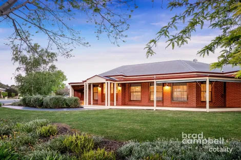 Property photo of 7 Menindee Crescent Kialla VIC 3631