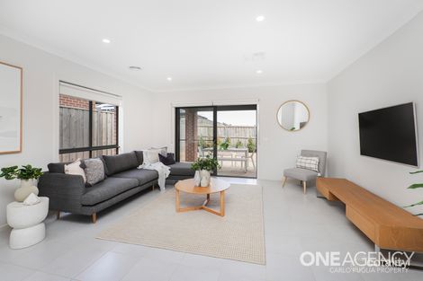 Property photo of 33 Splendour Circuit Diggers Rest VIC 3427