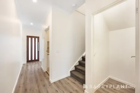 Property photo of 2/71 Sycamore Street Hoppers Crossing VIC 3029