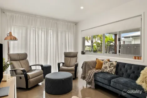 Property photo of 48 Brampton Crescent Mountain Creek QLD 4557