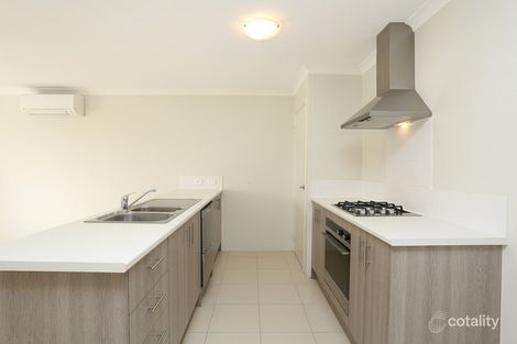 Property photo of 16 Vignerons Loop Hocking WA 6065