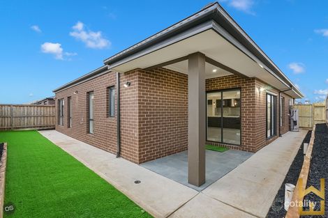 Property photo of 1 Stream Road Wyndham Vale VIC 3024