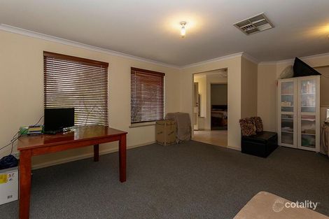 Property photo of 8 Waylen Square Beeliar WA 6164