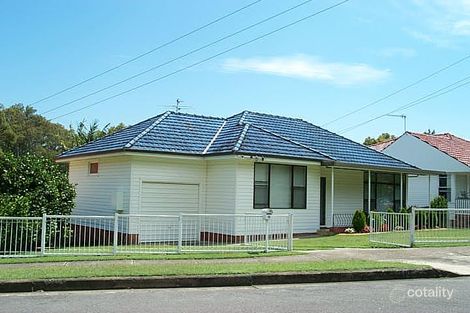 12 Lucas Cres, Adamstown Heights, NSW 2289