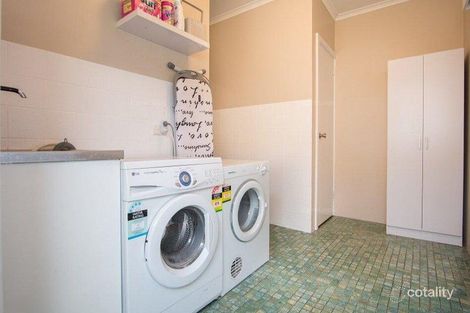 Property photo of 9/48 Lake Terrace East Mount Gambier SA 5290