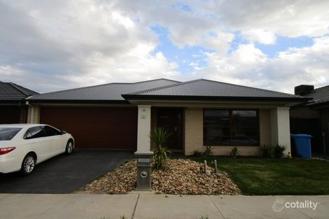 Property photo of 10 Compton Way Clyde North VIC 3978