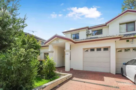 132 Fairfield Rd, Guildford West, NSW 2161