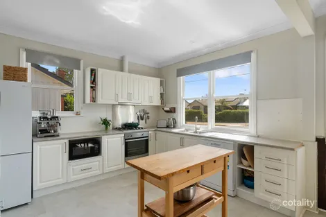 Property photo of 32 Batchelor Crescent Wangaratta VIC 3677