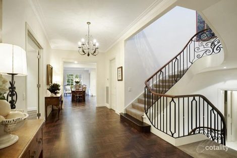 Property photo of 1B Stradbroke Avenue Toorak VIC 3142
