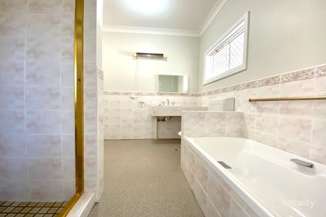 Property photo of 18 Heugh Street South Tamworth NSW 2340
