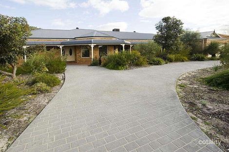 17 Ashmore Ave, Canning Vale, WA 6155