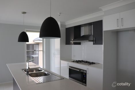 Property photo of 16 Lockheed Hudson Drive Horsley NSW 2530