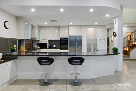 Property photo of 30 Coomera Court Helensvale QLD 4212