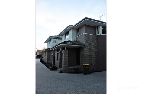 Property photo of 2/28 Pendle Street Box Hill VIC 3128