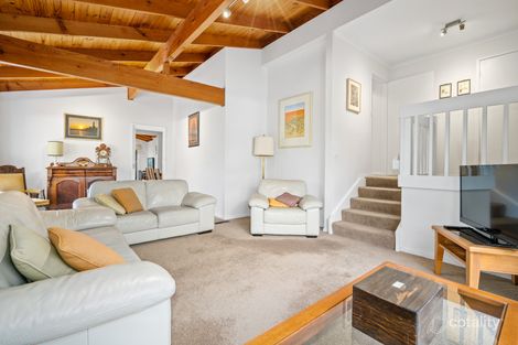 Property photo of 9 Marrakai Court Eltham North VIC 3095