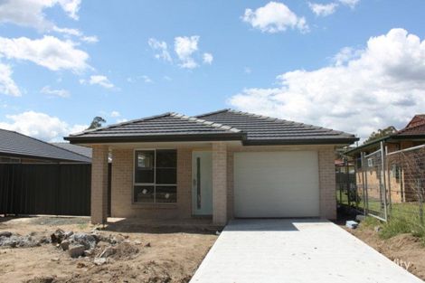 28 Banks St, Raymond Terrace, NSW 2324