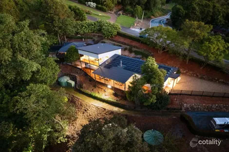 Property photo of 38 Sunray Drive Bonogin QLD 4213