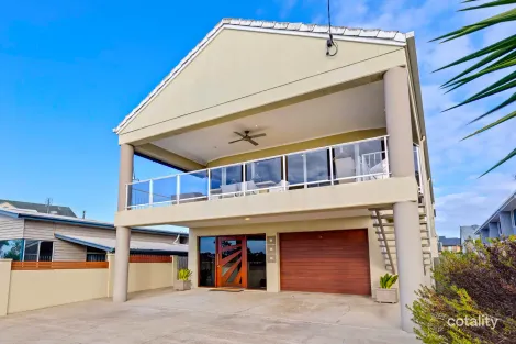 Property photo of 213 Bradman Avenue Maroochydore QLD 4558