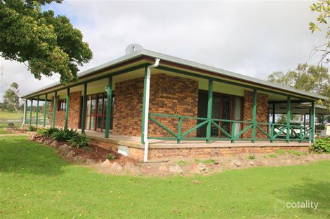 140 Bellevue Rd, Tenterfield, NSW 2372