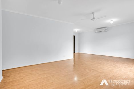 Property photo of 18 Brabham Street Crestmead QLD 4132