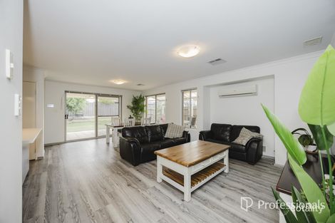 Property photo of 8 Earlham Fairway Ellenbrook WA 6069