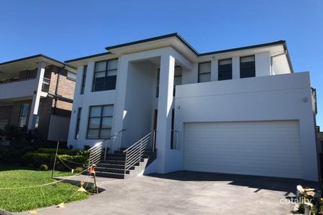 7 Kelsey St, Middleton Grange, NSW 2171