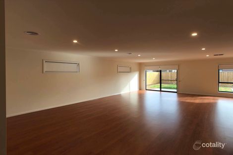 Property photo of 26 Mirka Way Point Cook VIC 3030