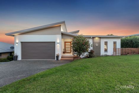83 Coastal View Dr, Tallwoods Village, NSW 2430