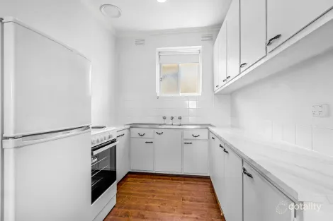 Property photo of 4/2 Kitchener Street Mentone VIC 3194