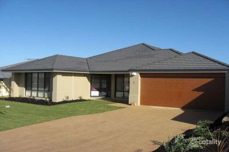 5 Turner Pkwy, Carramar, WA 6031