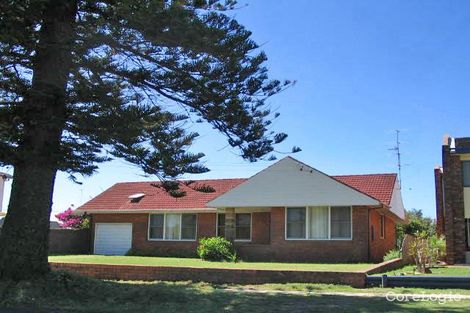 Property photo of 9 Beach Road Redhead NSW 2290