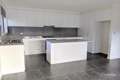 Property photo of 2/6 Mullock Road Diggers Rest VIC 3427