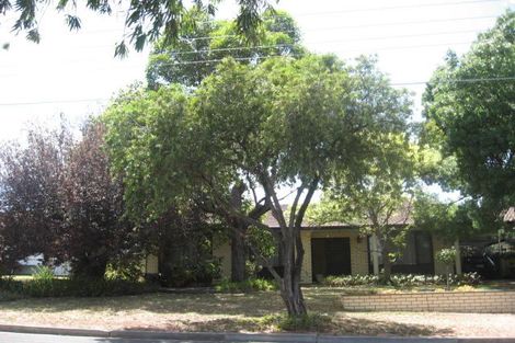 60 Lindsay Ave, Valley View, SA 5093