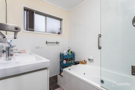 Property photo of 28 Cecily Street Kallangur QLD 4503