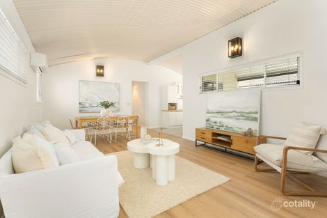 10 FIRST AVE, PALM BEACH, QLD 4221