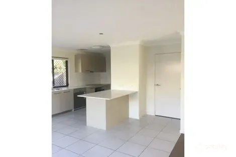 Property photo of 1/16B Dudleigh Street Booval QLD 4304